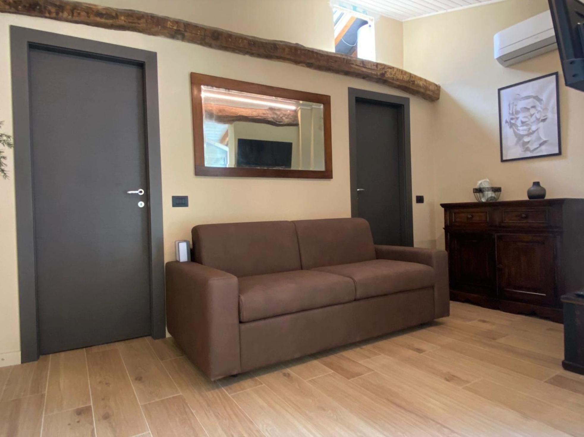 Argegno'S River - Central Apartment Lake View Habitación foto