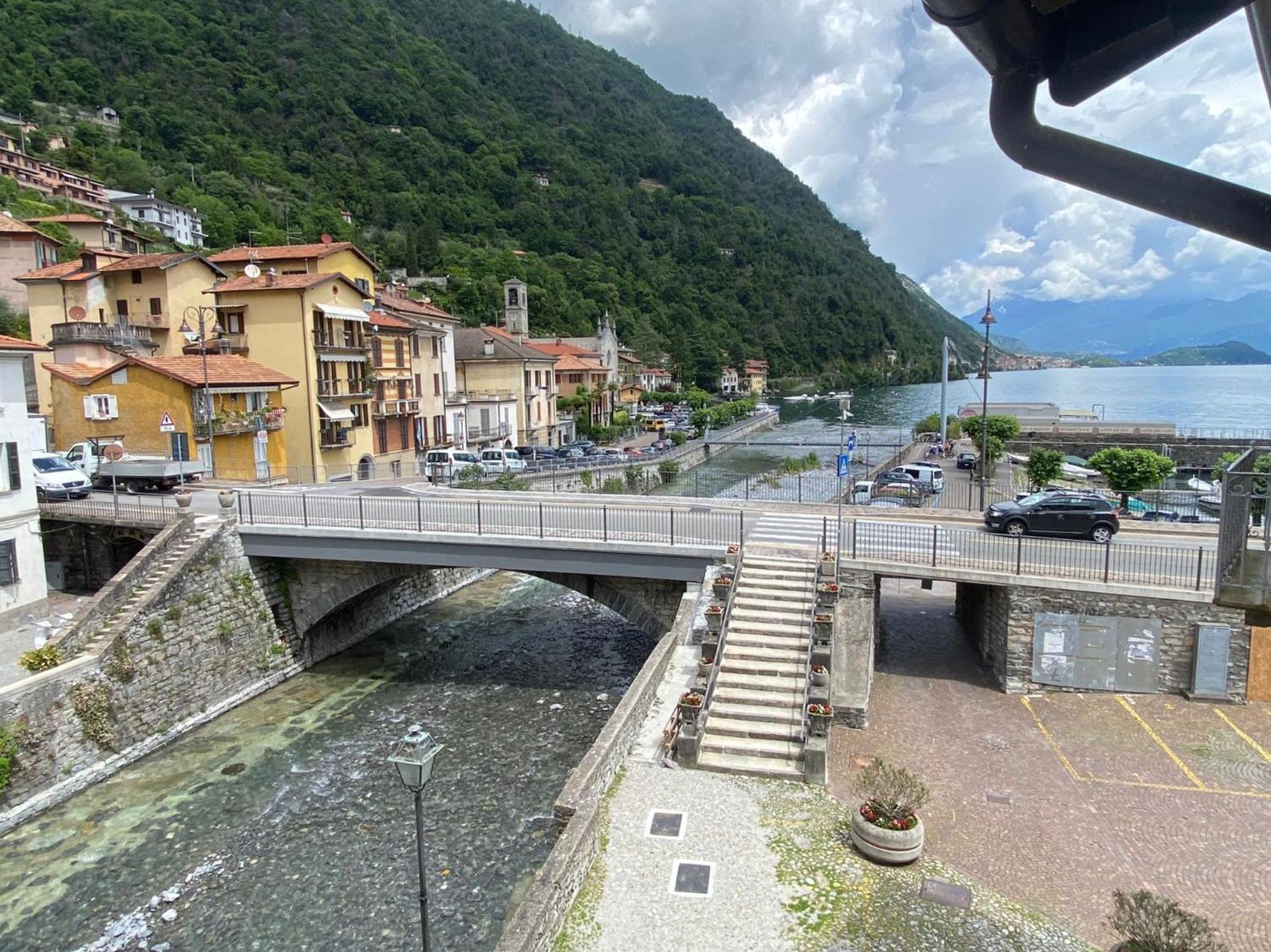 Argegno'S River - Central Apartment Lake View Habitación foto